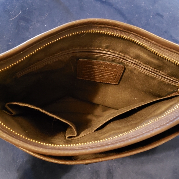 Coach purse - Picture 5 of 5